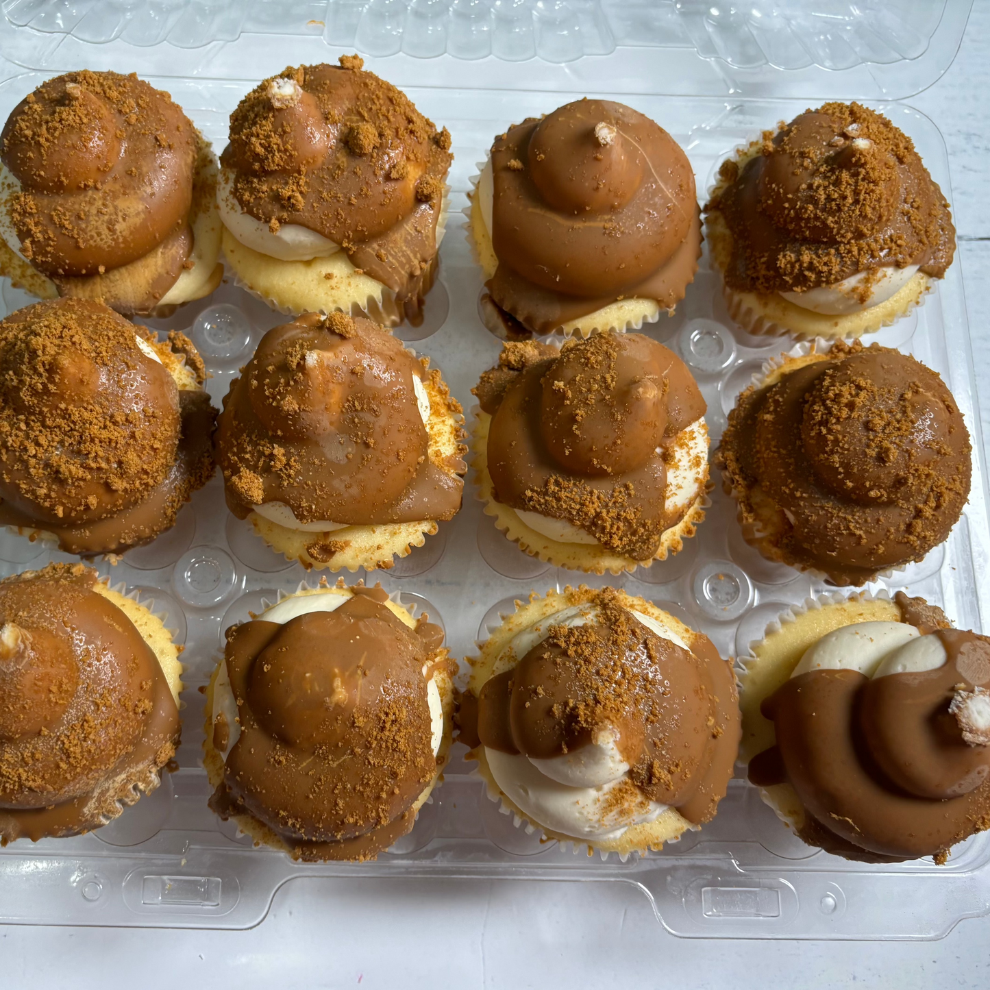 Specialty Cupcakes (STANDARD SIZE)