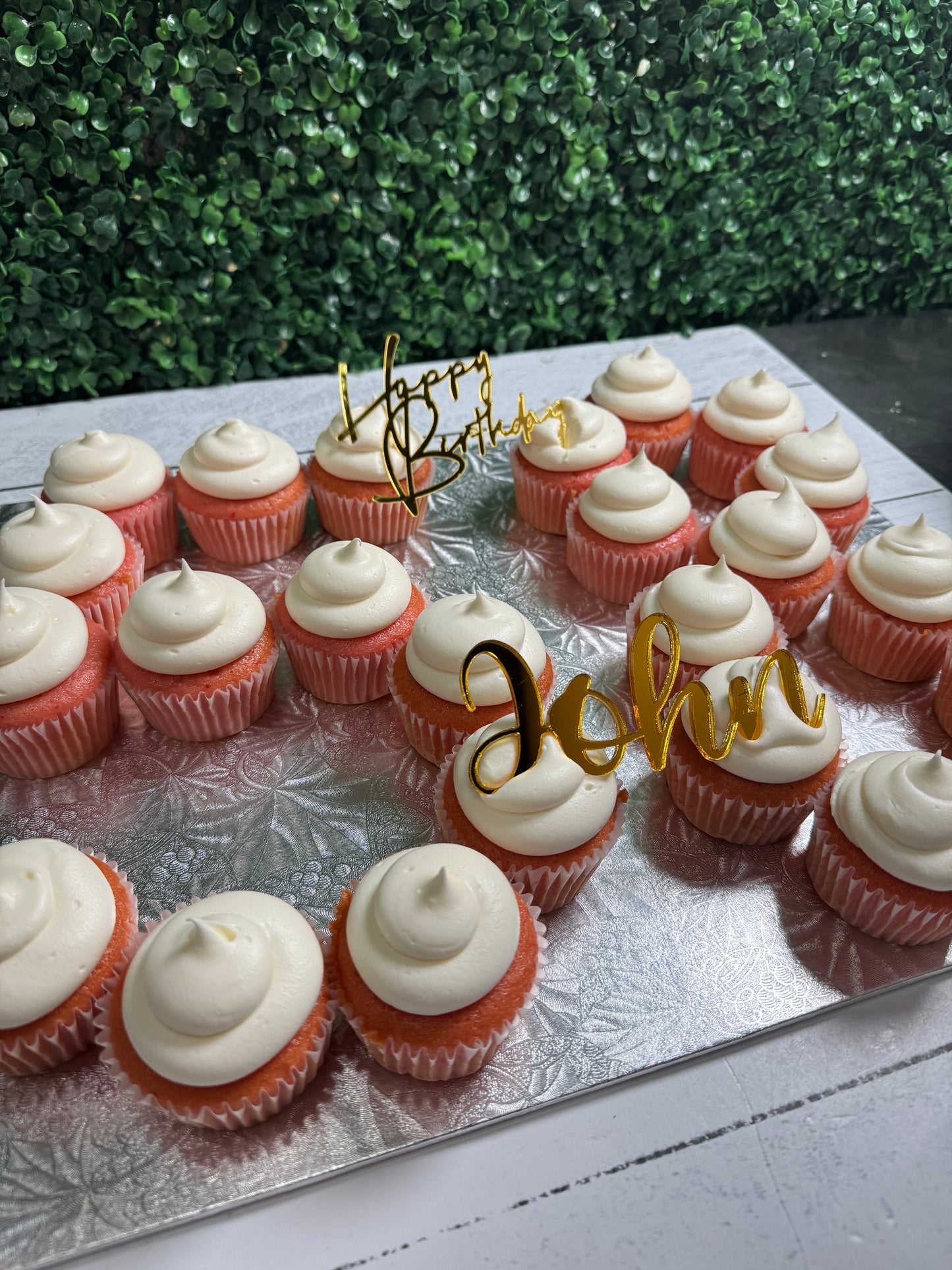 Classic Cupcake Number Cake