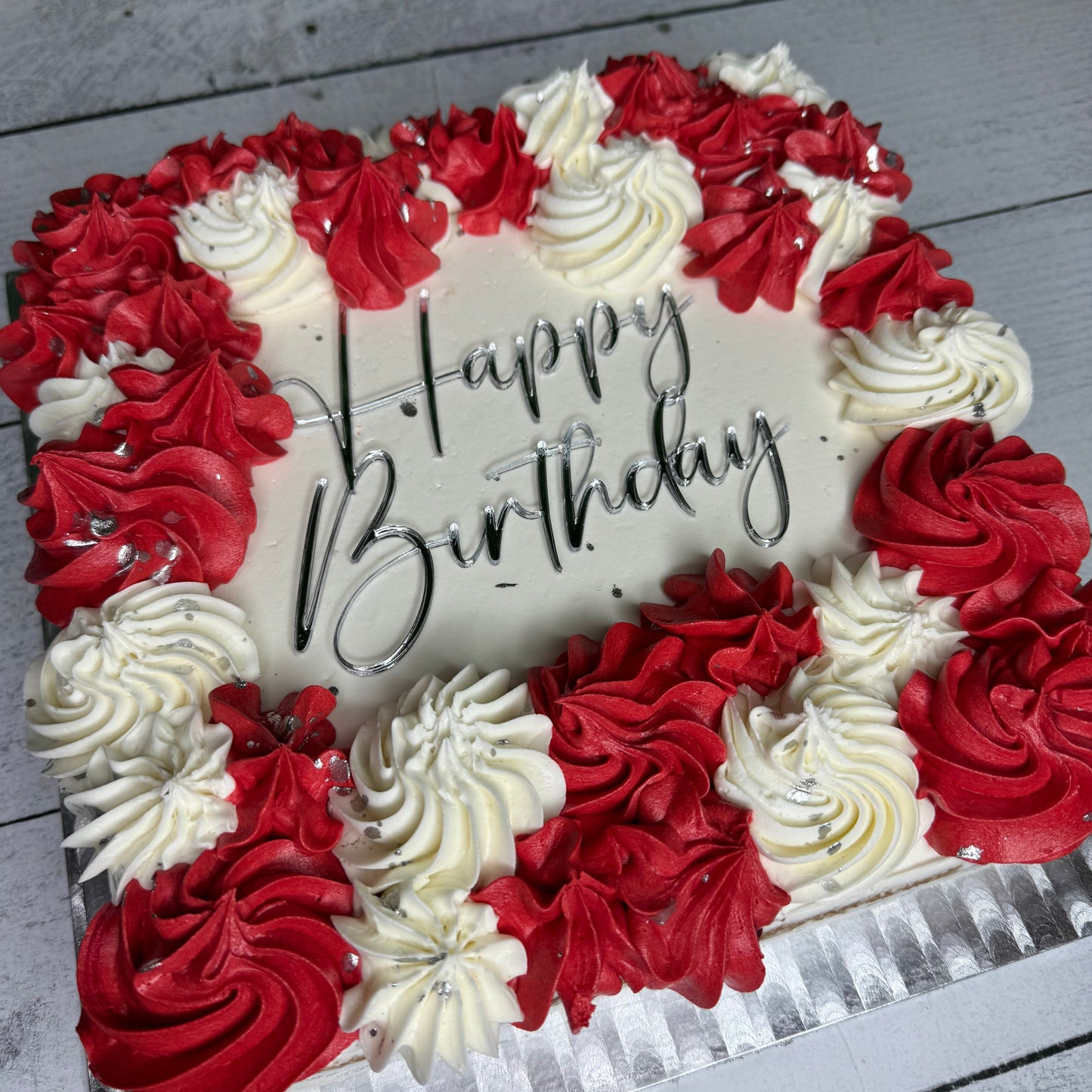Square Luxe cakes