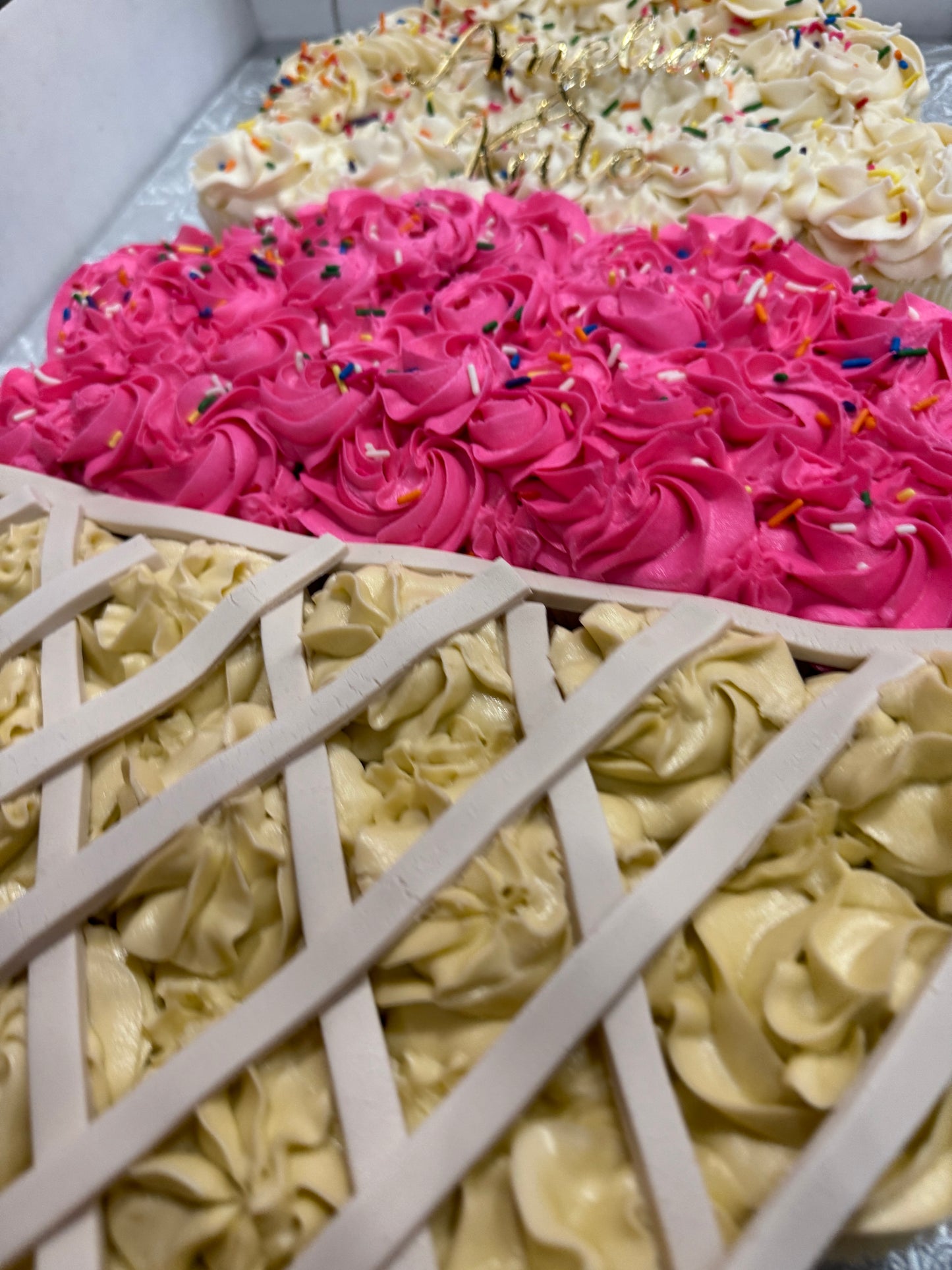 Ice cream Cupcake Cake