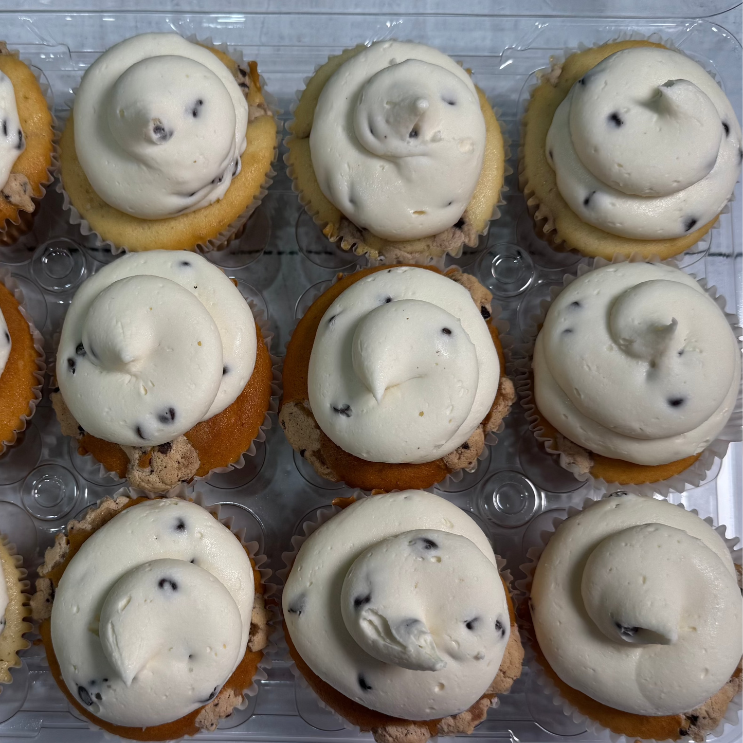 Specialty Cupcakes (STANDARD SIZE)