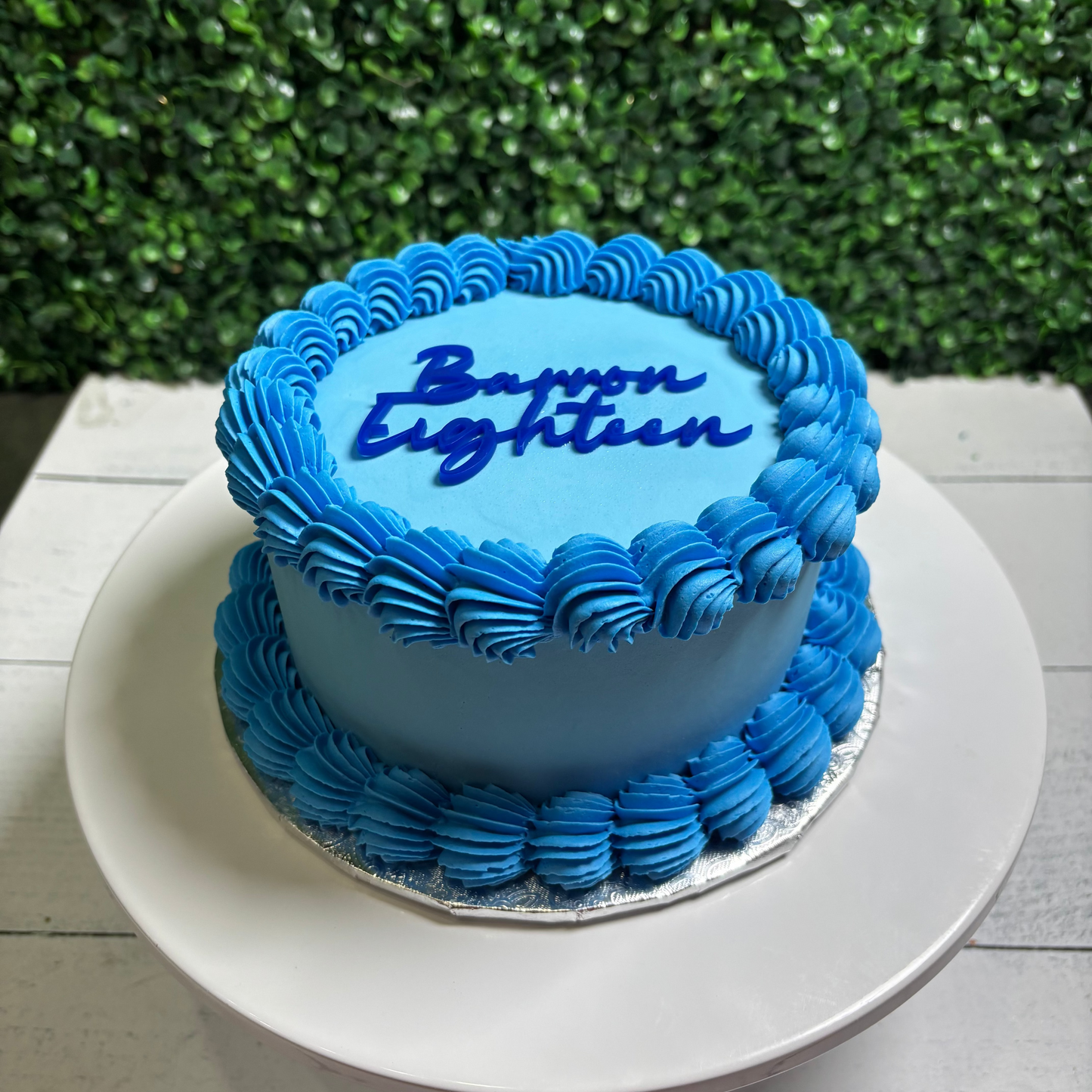 Classic Smash Cake