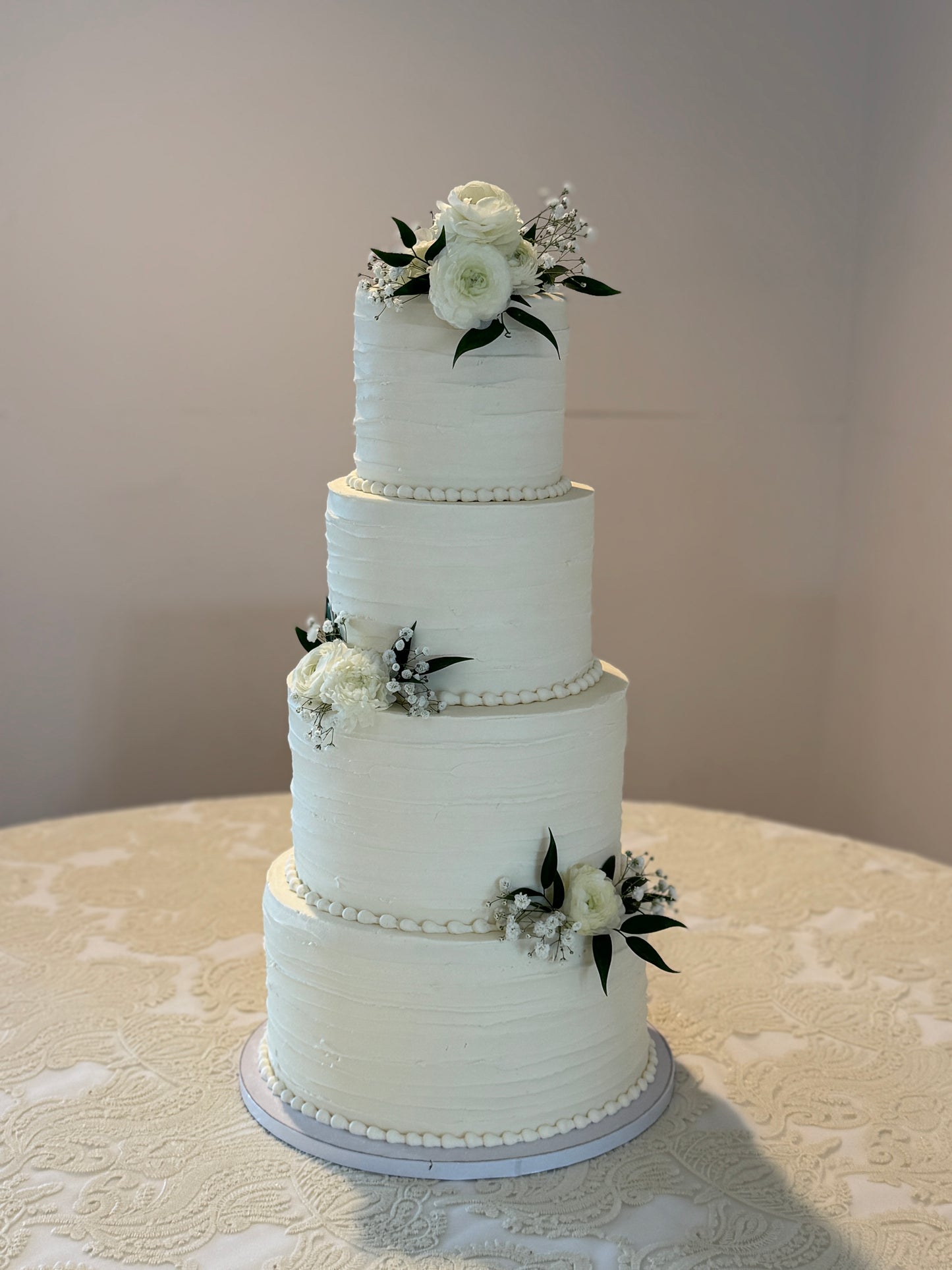 Softly Textured (4 tier)