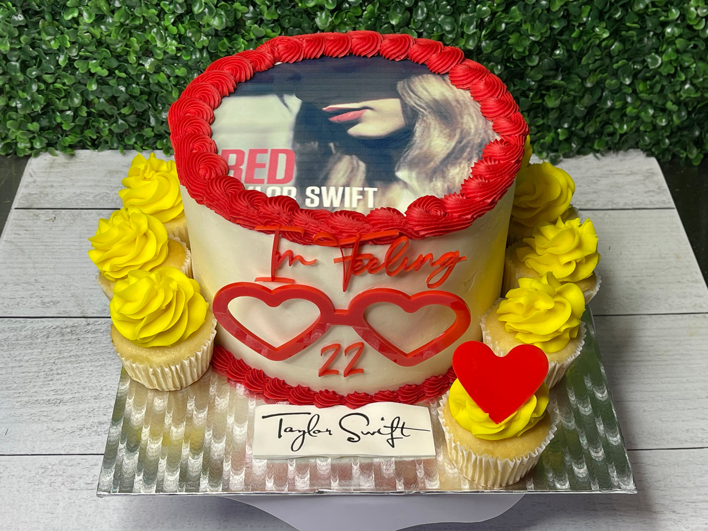 Feeling 22- Swift Inspired