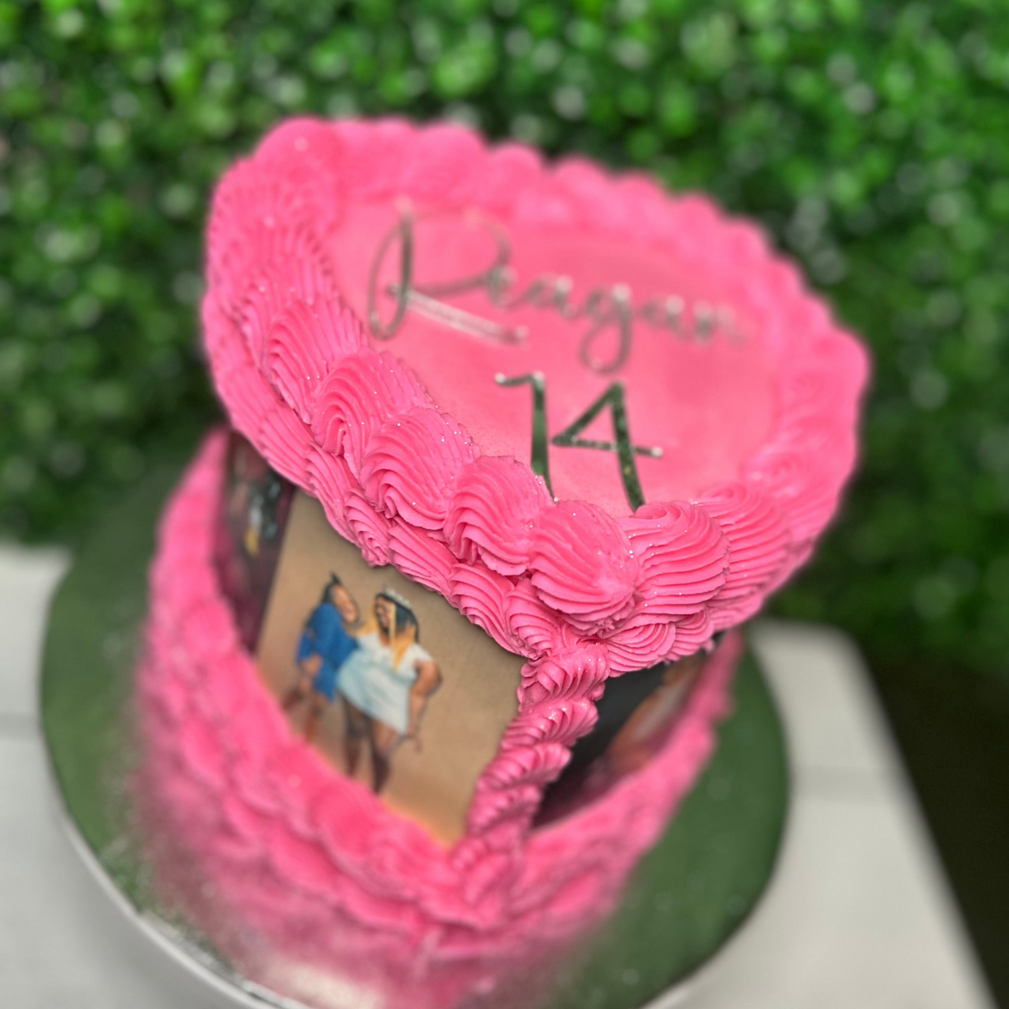 Photos Around Side (view heart cakes to add this feature)