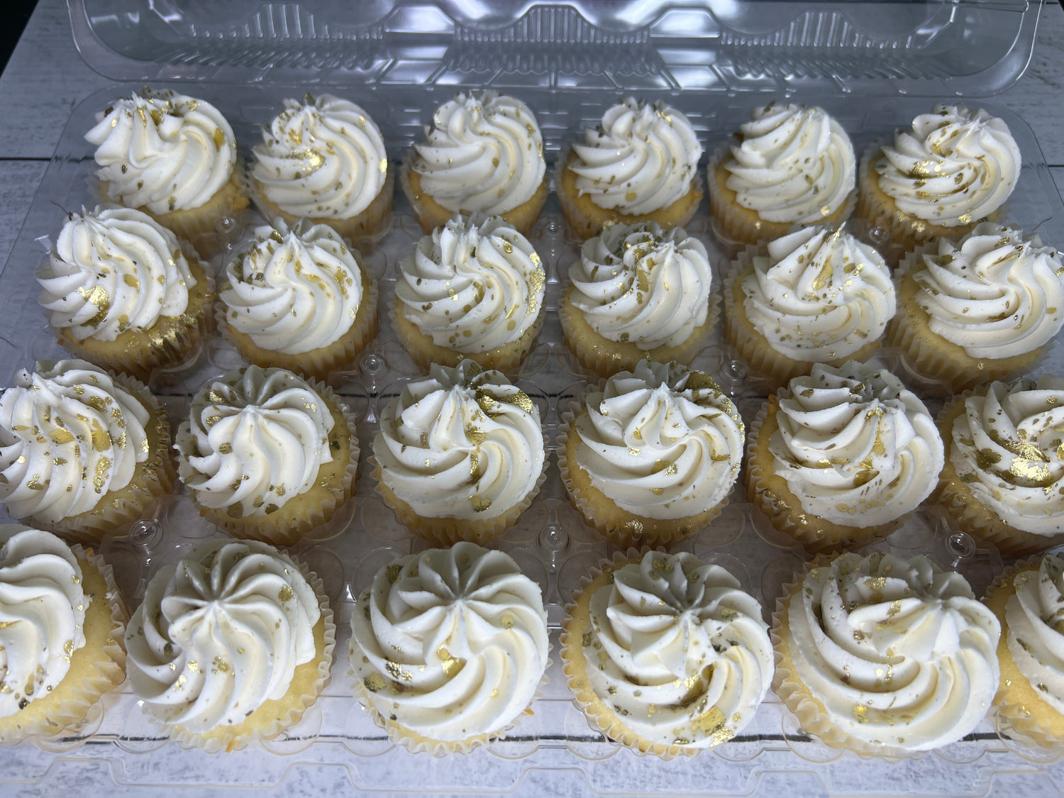 24-Hr Turnaround Cupcakes