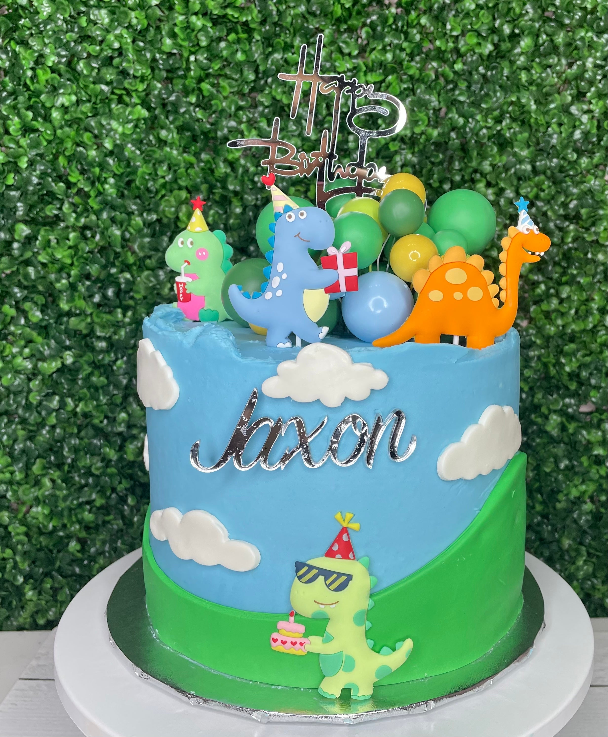 Happy birthday Dino! – JustCakeIt!