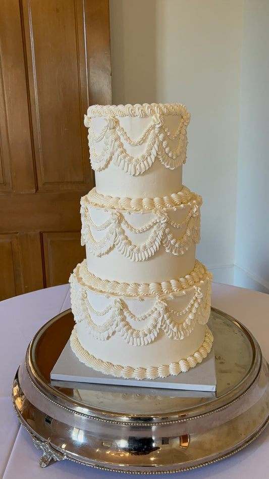 Classic Vintage- Wedding (3 tier)