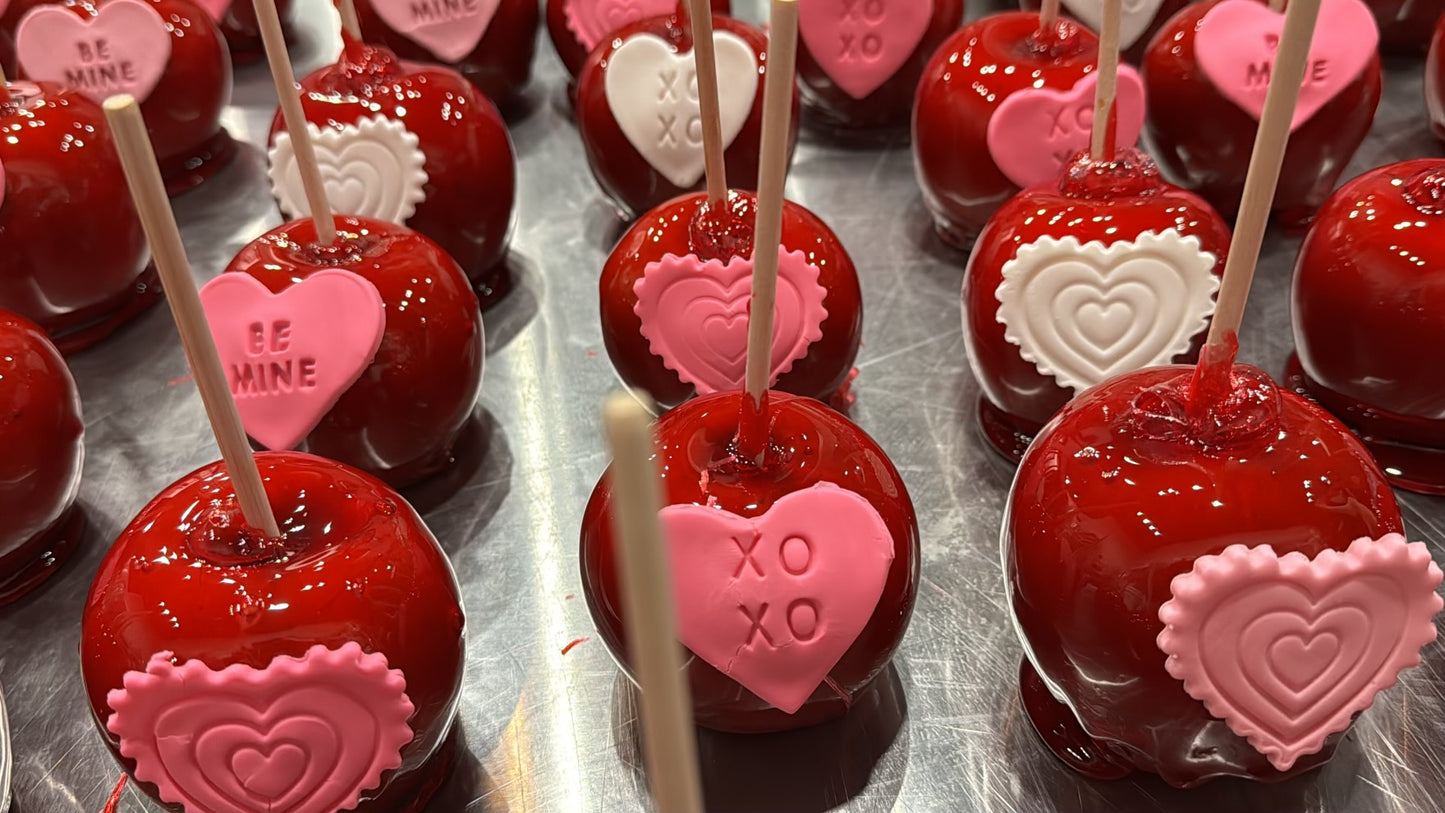 Valentine’s Day Candied Apples