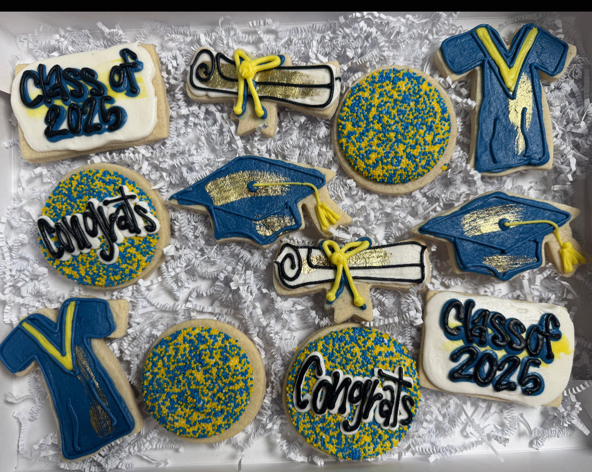 Custom Grad cookie set (6 and 12 count)