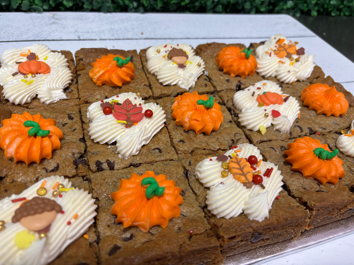 Fall harvest cookie cake squares