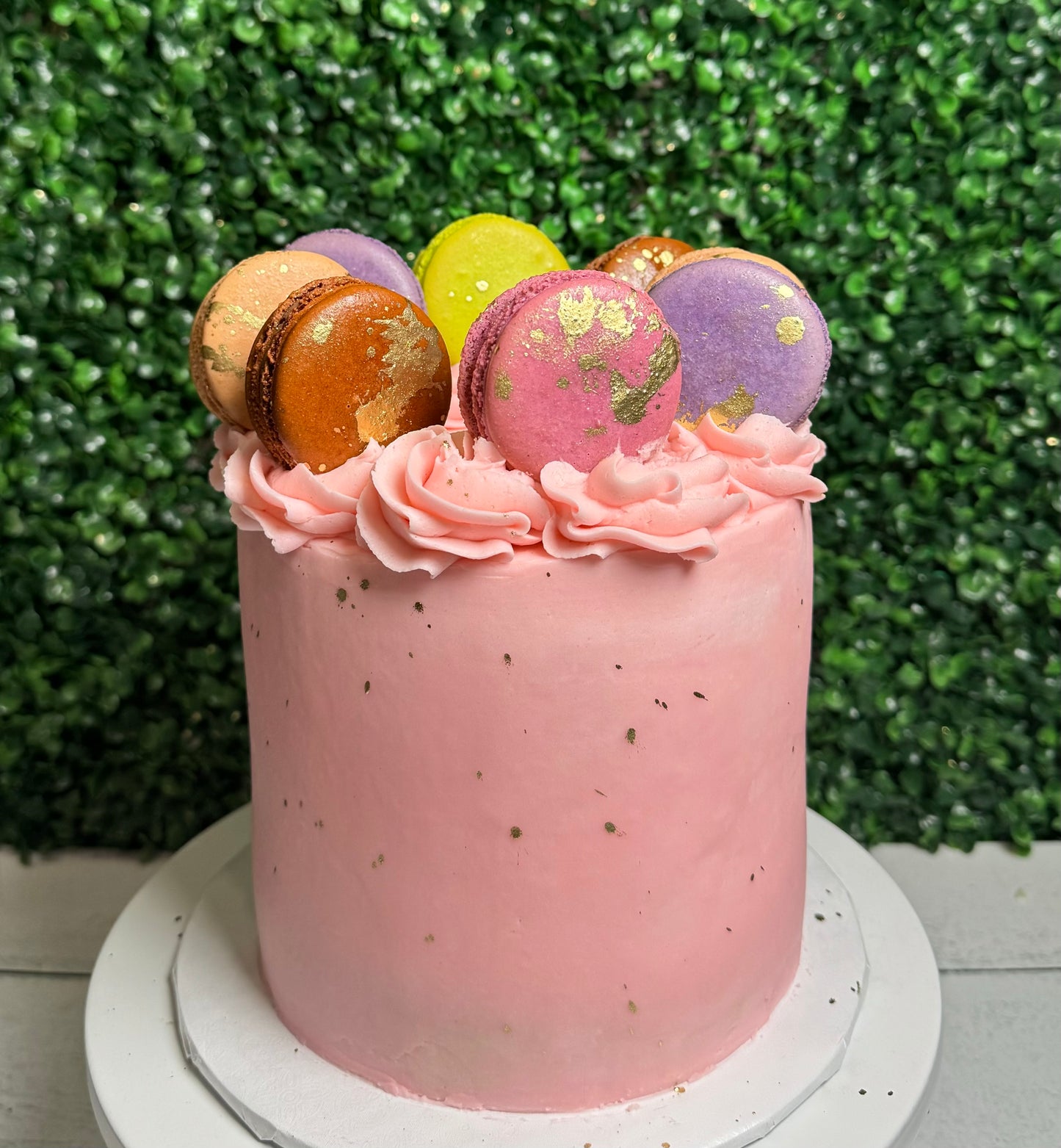 Dessert Cake with Macarons