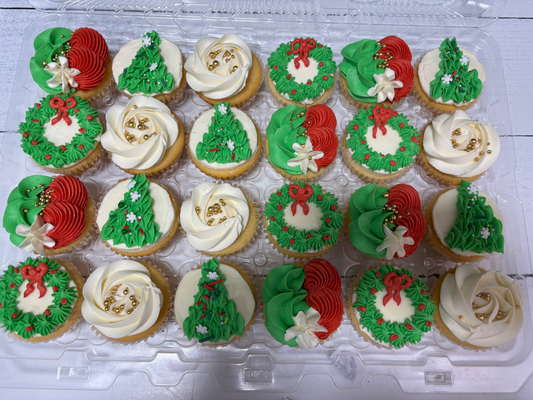 Deluxe Christmas Cupcakes