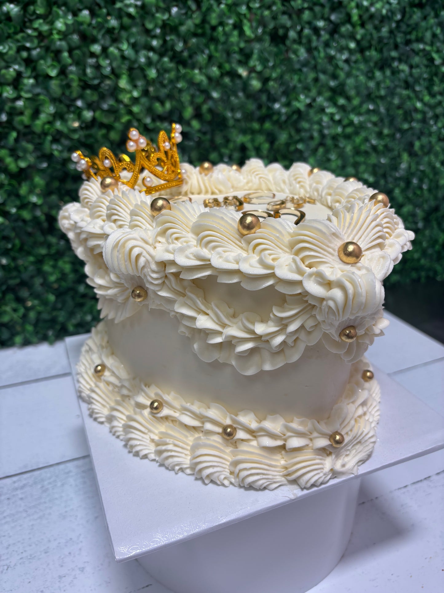 Two Layer Heart Cakes