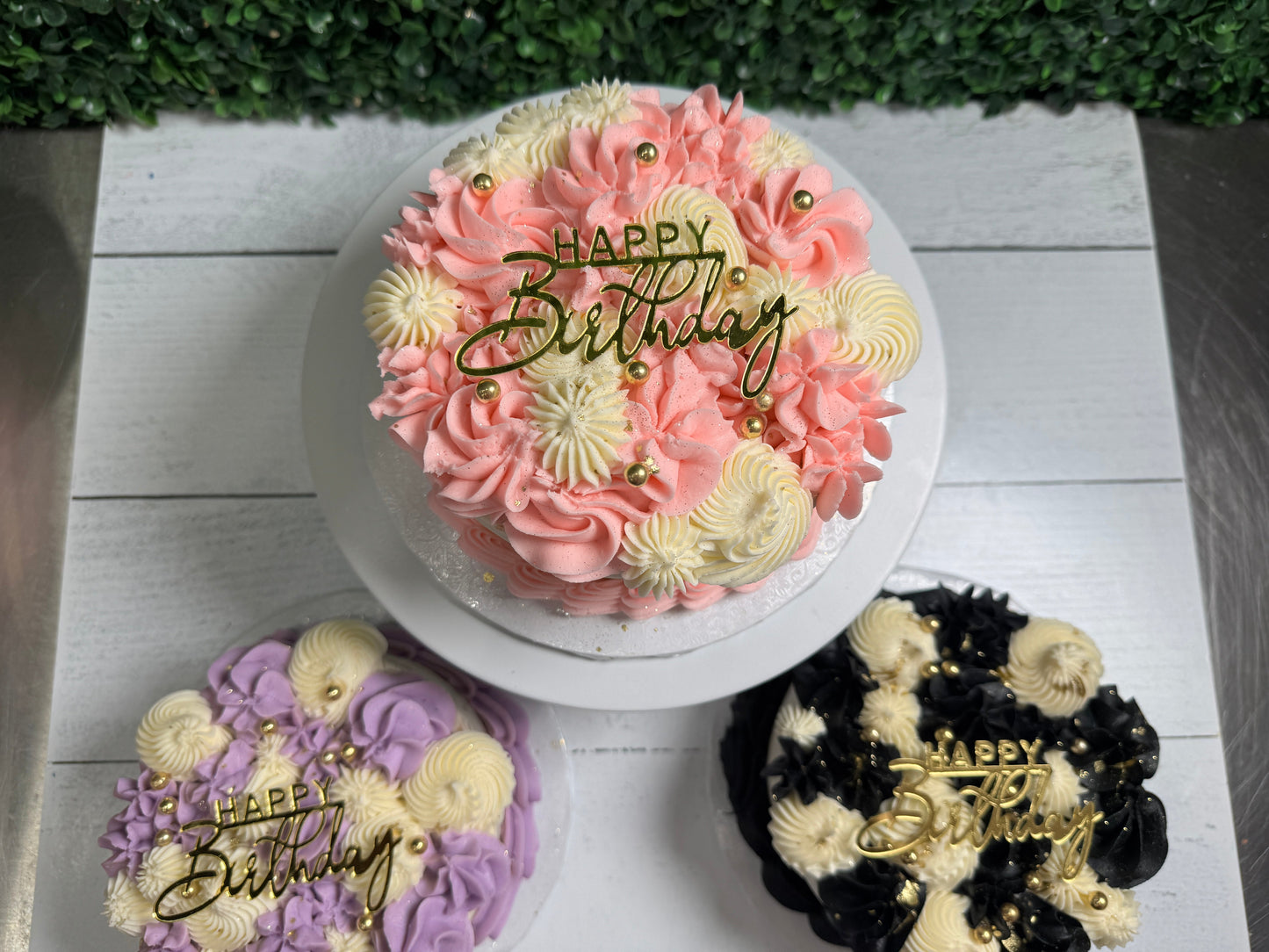 Signature Rosette Smash Cakes