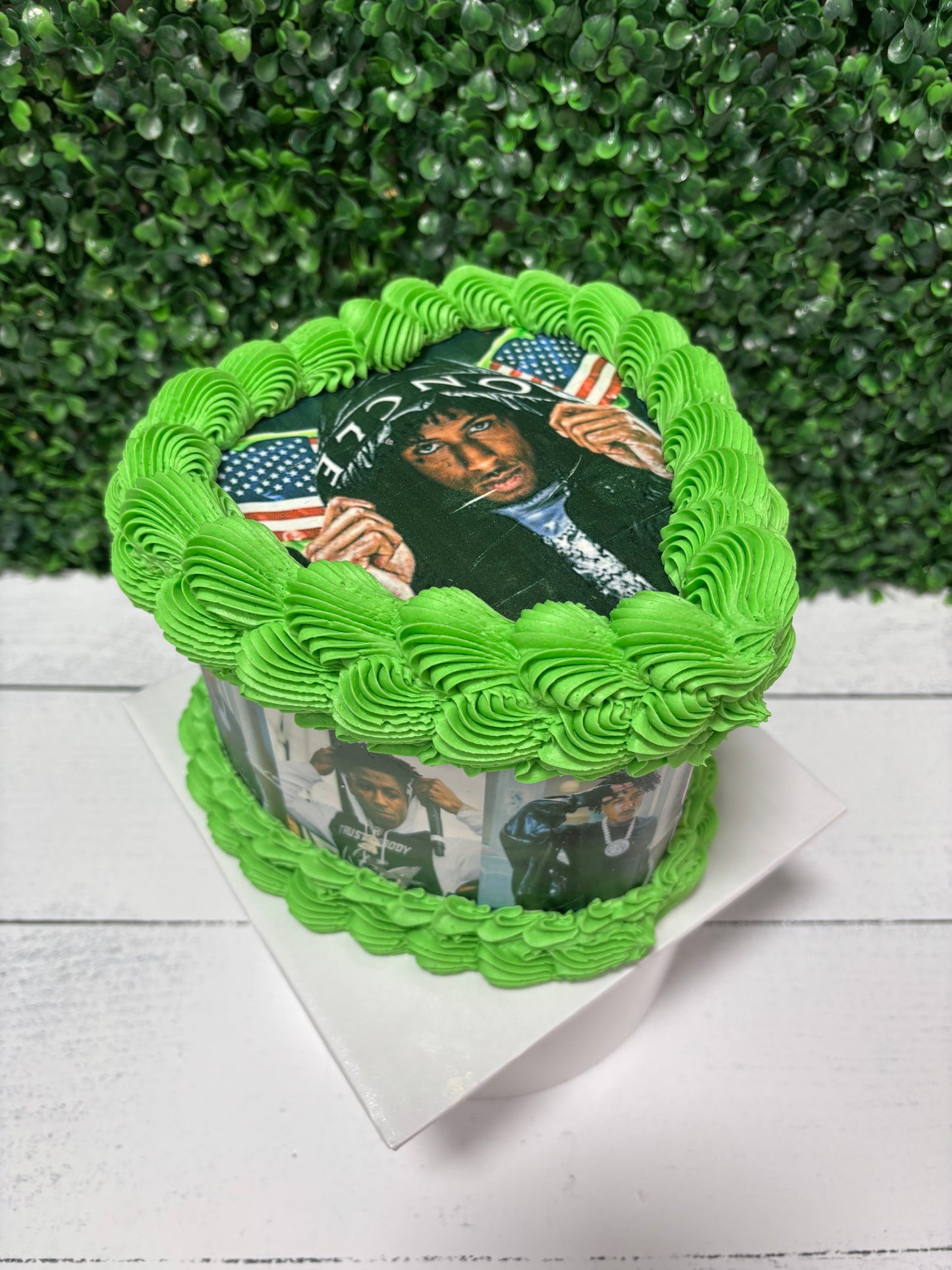 Two Layer Heart Cakes