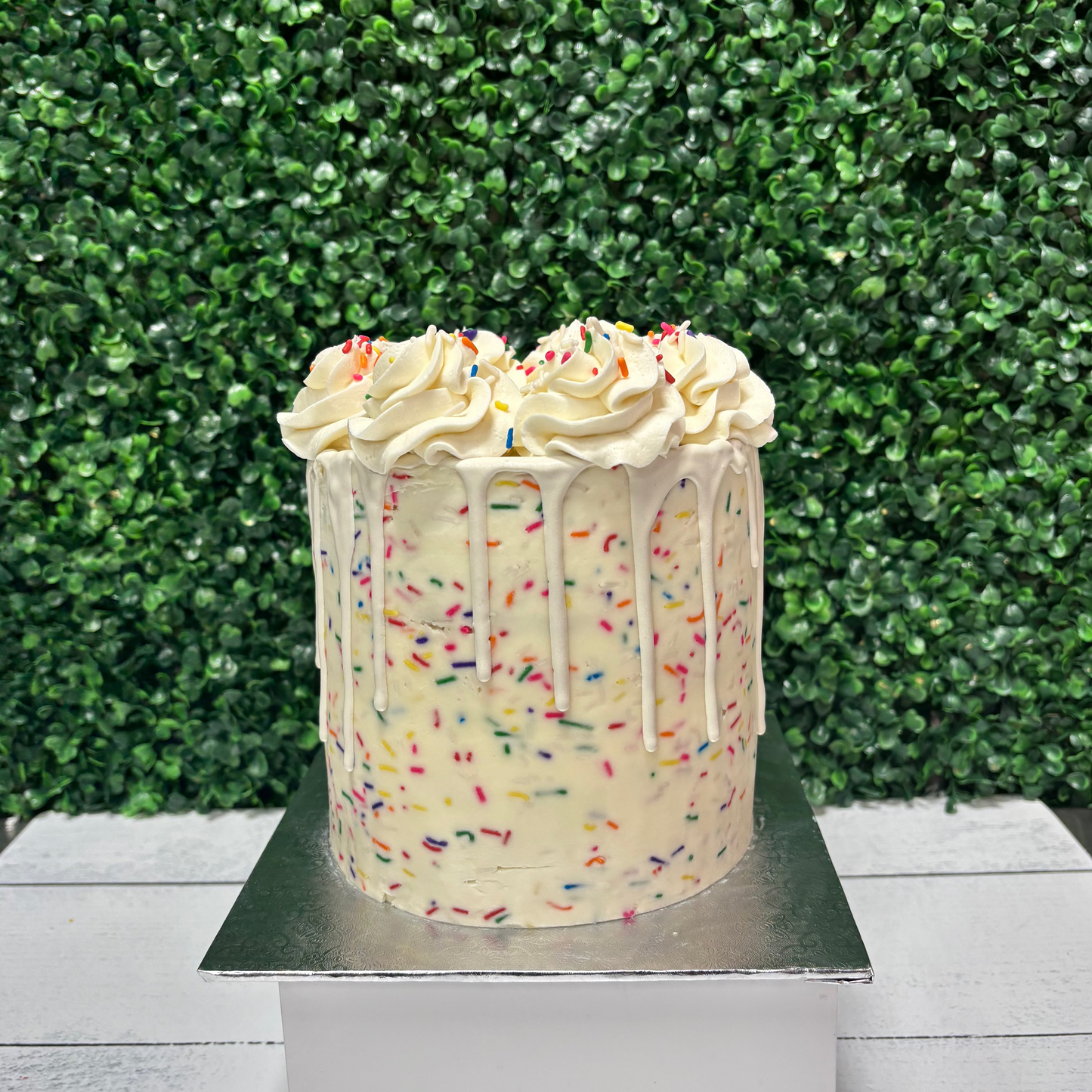 Classic Celebration Cake-Vanilla Funfetti