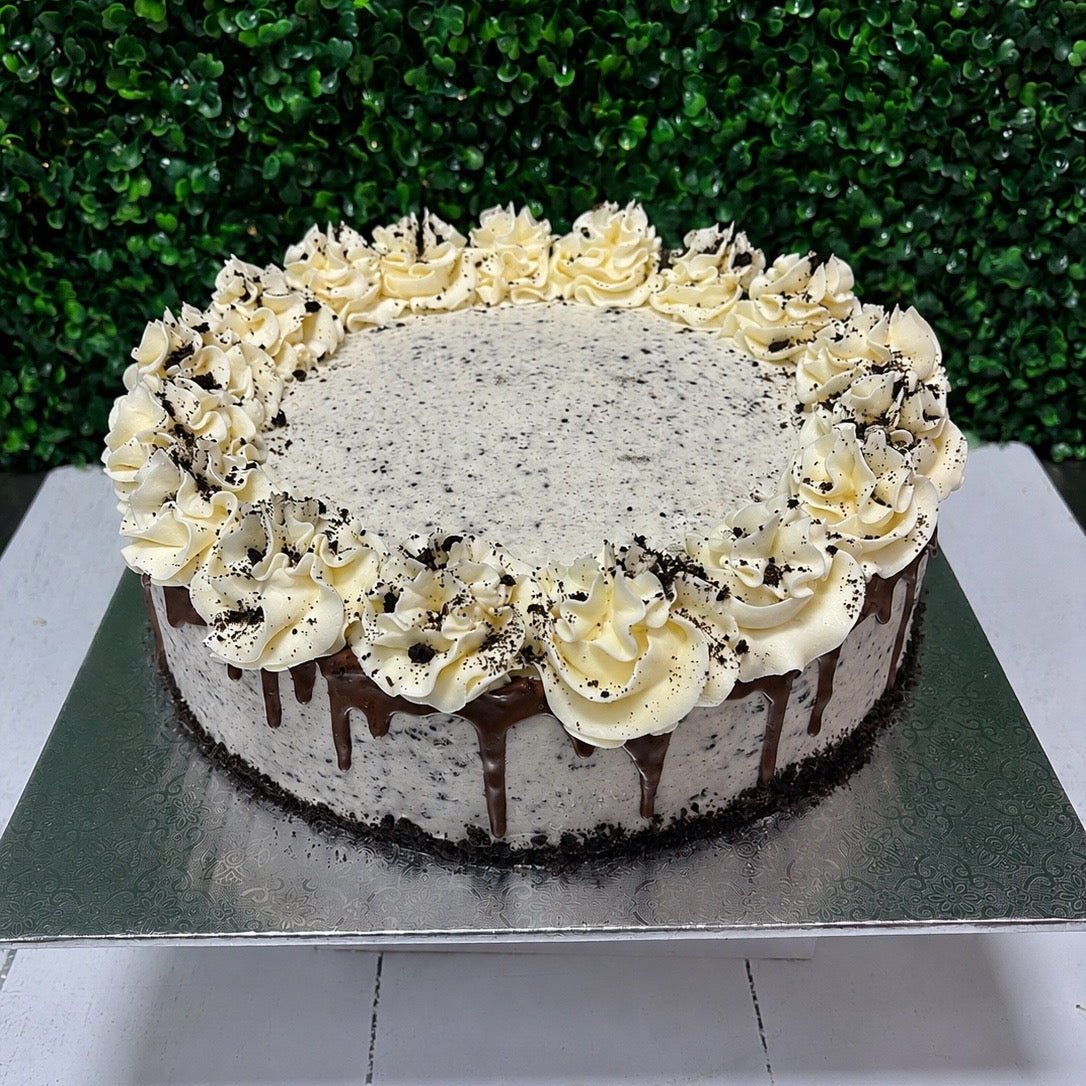 Classic Celebration Cake- Cookies & Cream SINGLE LAYER, 10inch