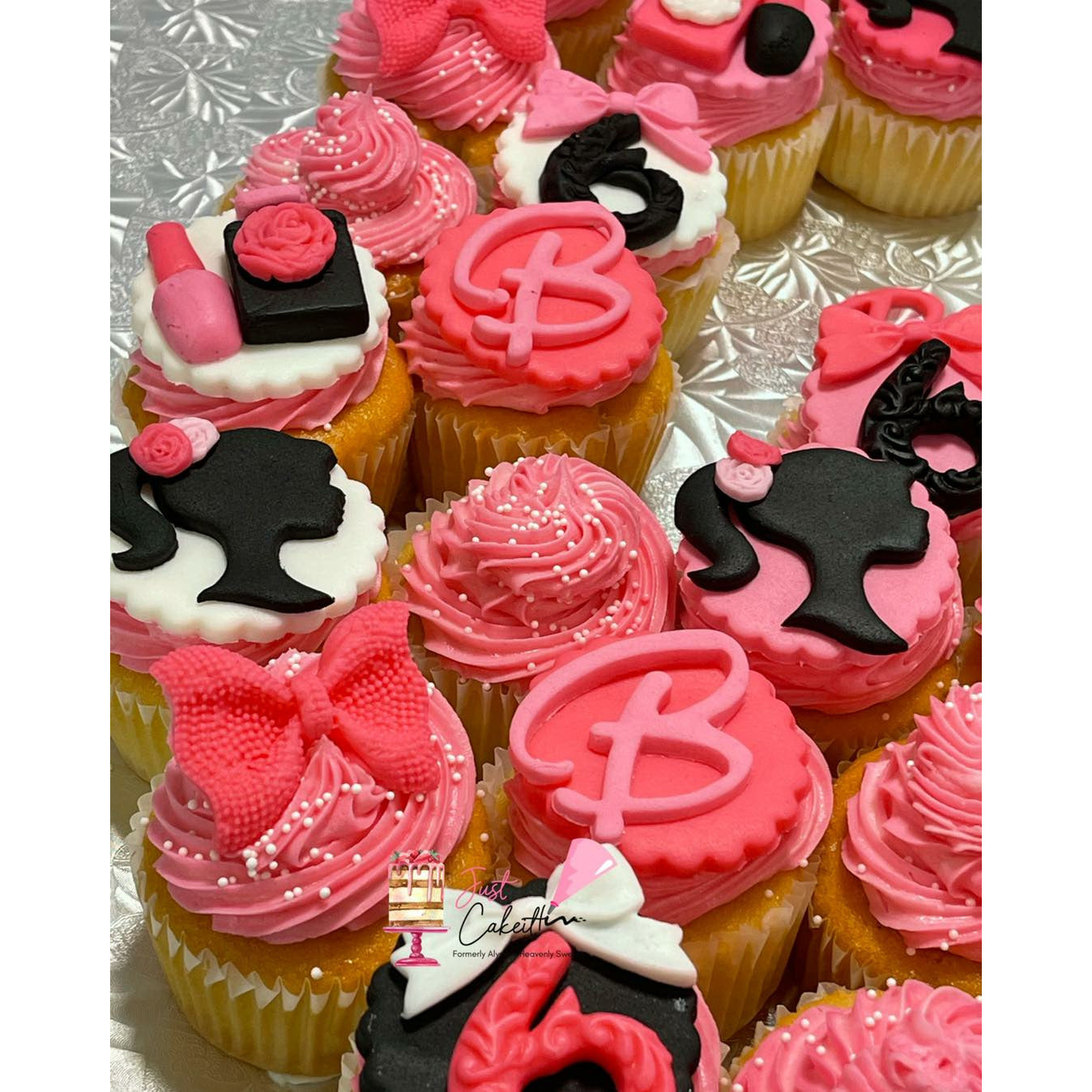 red birthday cupcakes